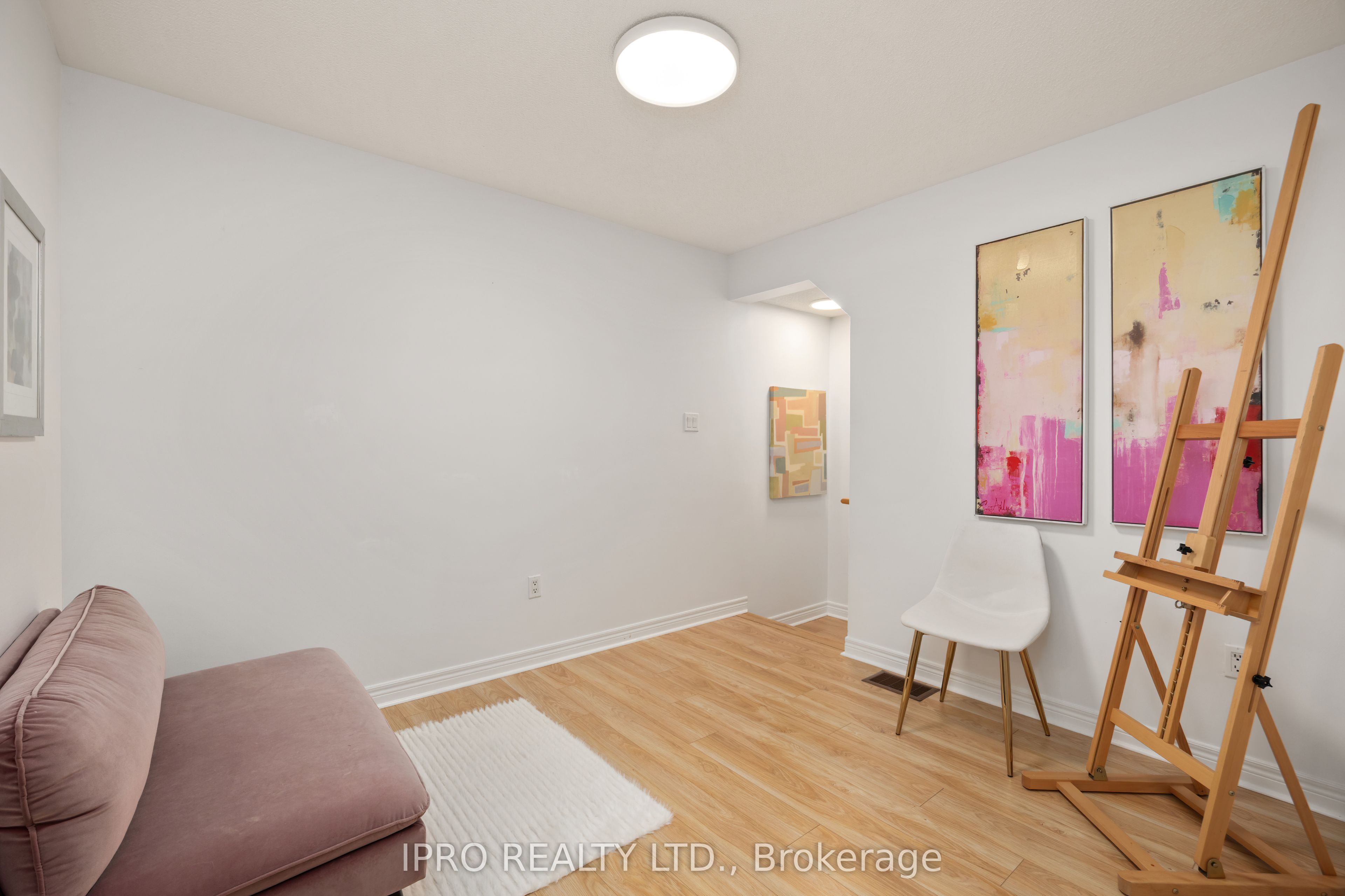 312 John Street 176 Property Photo 15