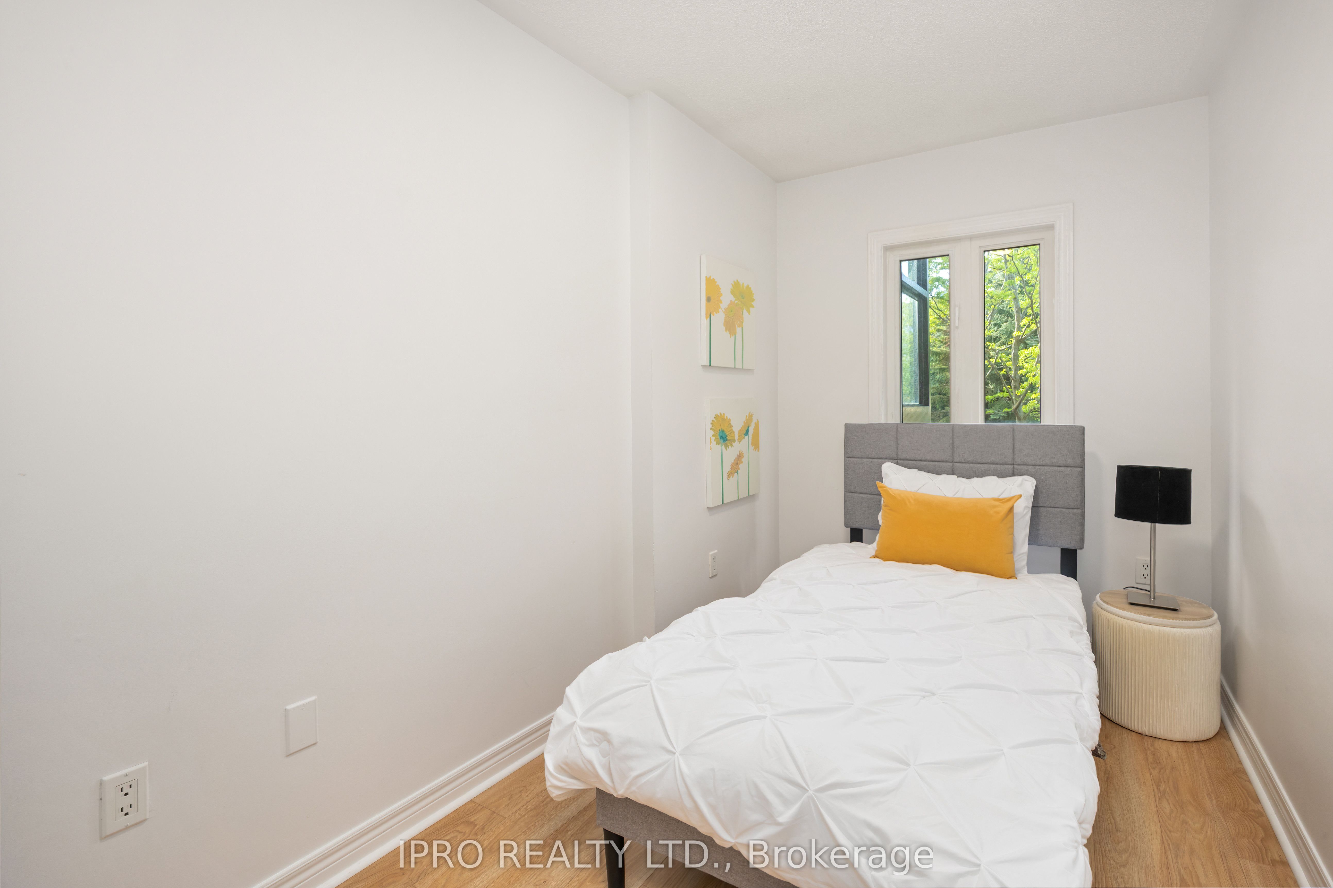 312 John Street 176 Property Photo 19