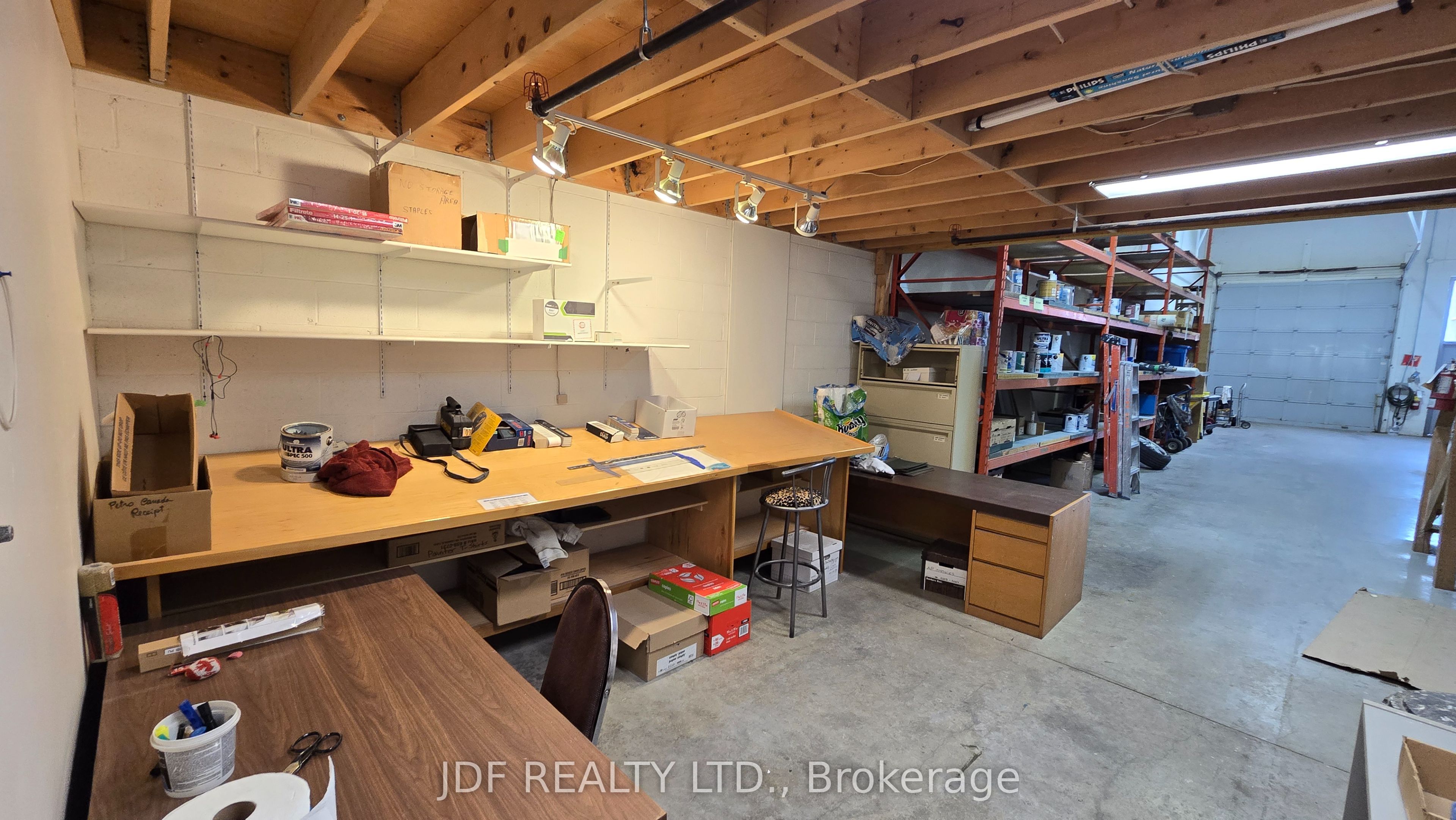 #15 - 665 Millway Avenue Property Photo 8