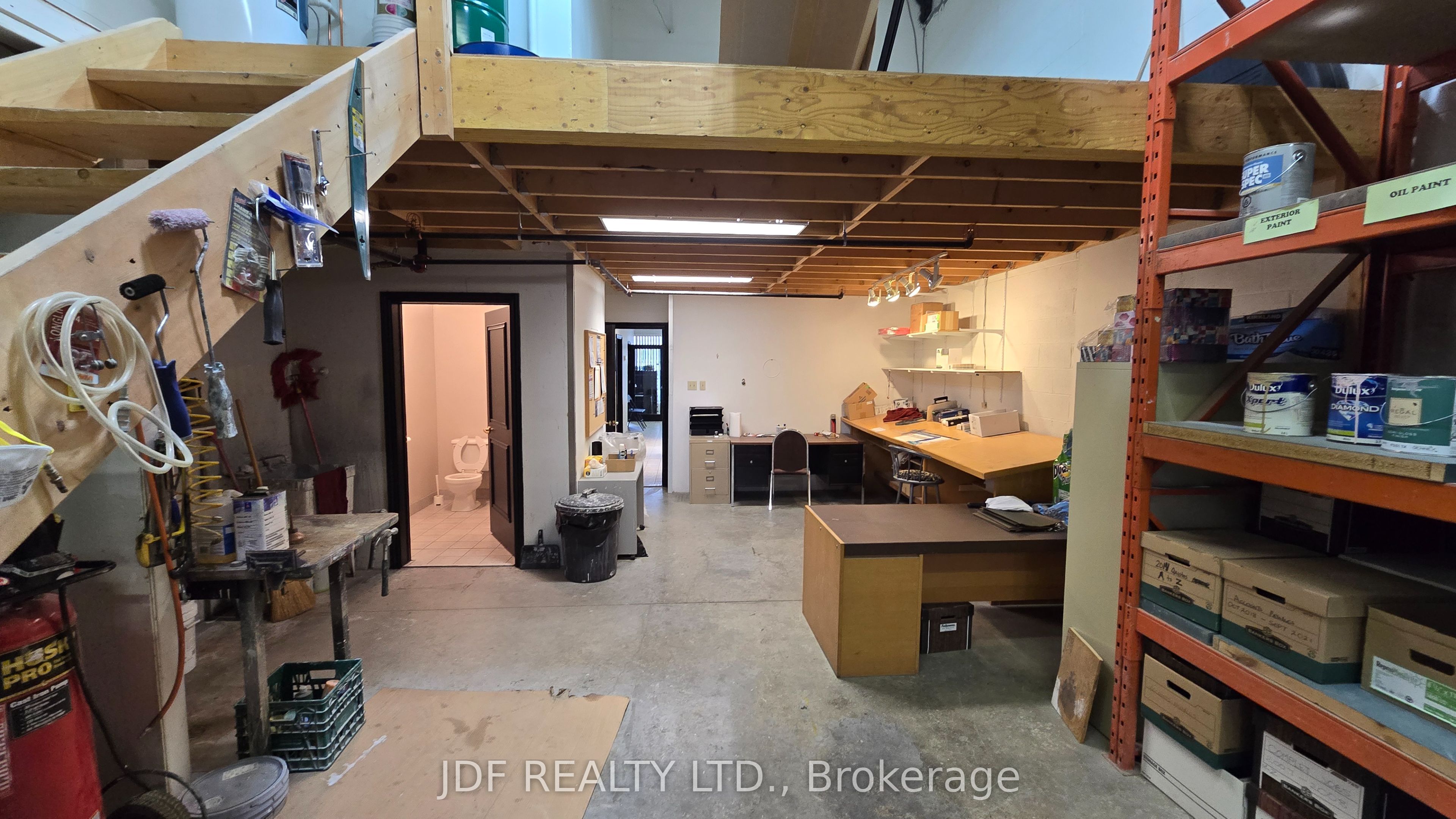 #15 - 665 Millway Avenue Property Photo 11