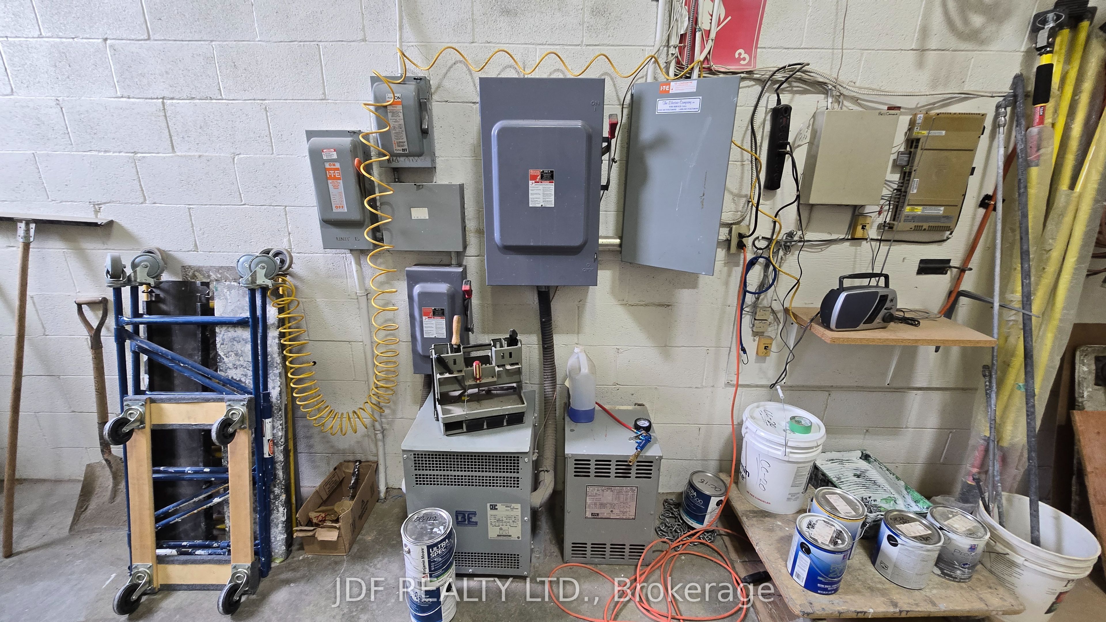 #15 - 665 Millway Avenue Property Photo 14