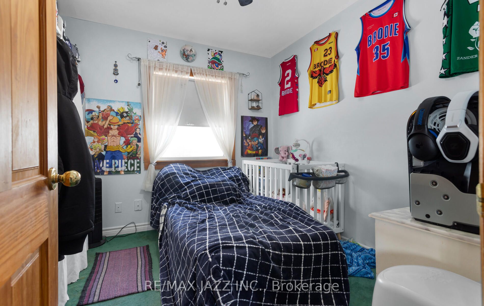 35 Maple Street Property Photo 16