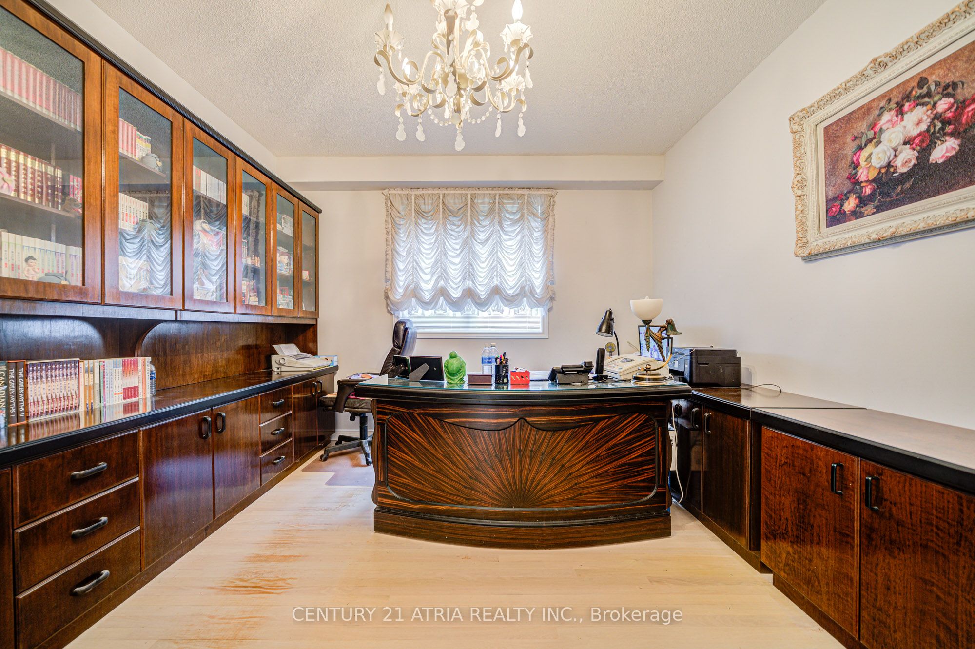 92 Springbrook Drive Property Photo 15