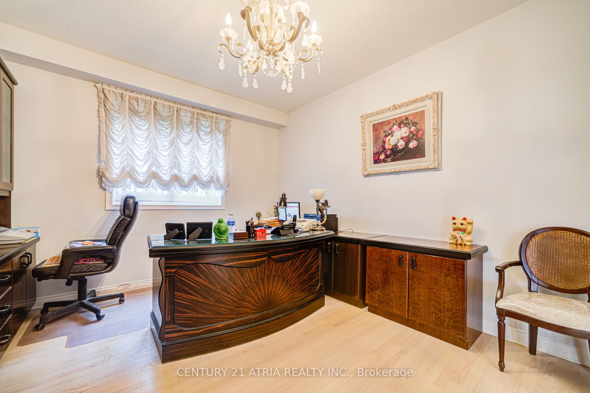 92 Springbrook Drive Property Photo 16