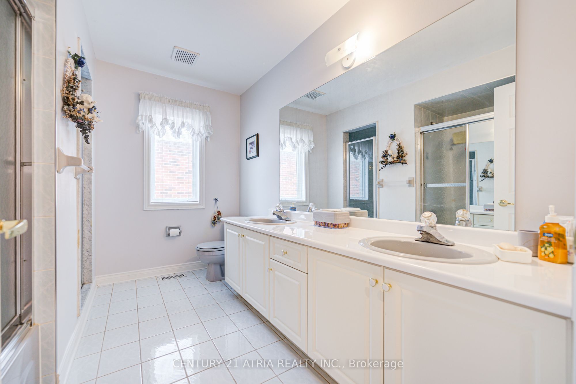 92 Springbrook Drive Property Photo 32