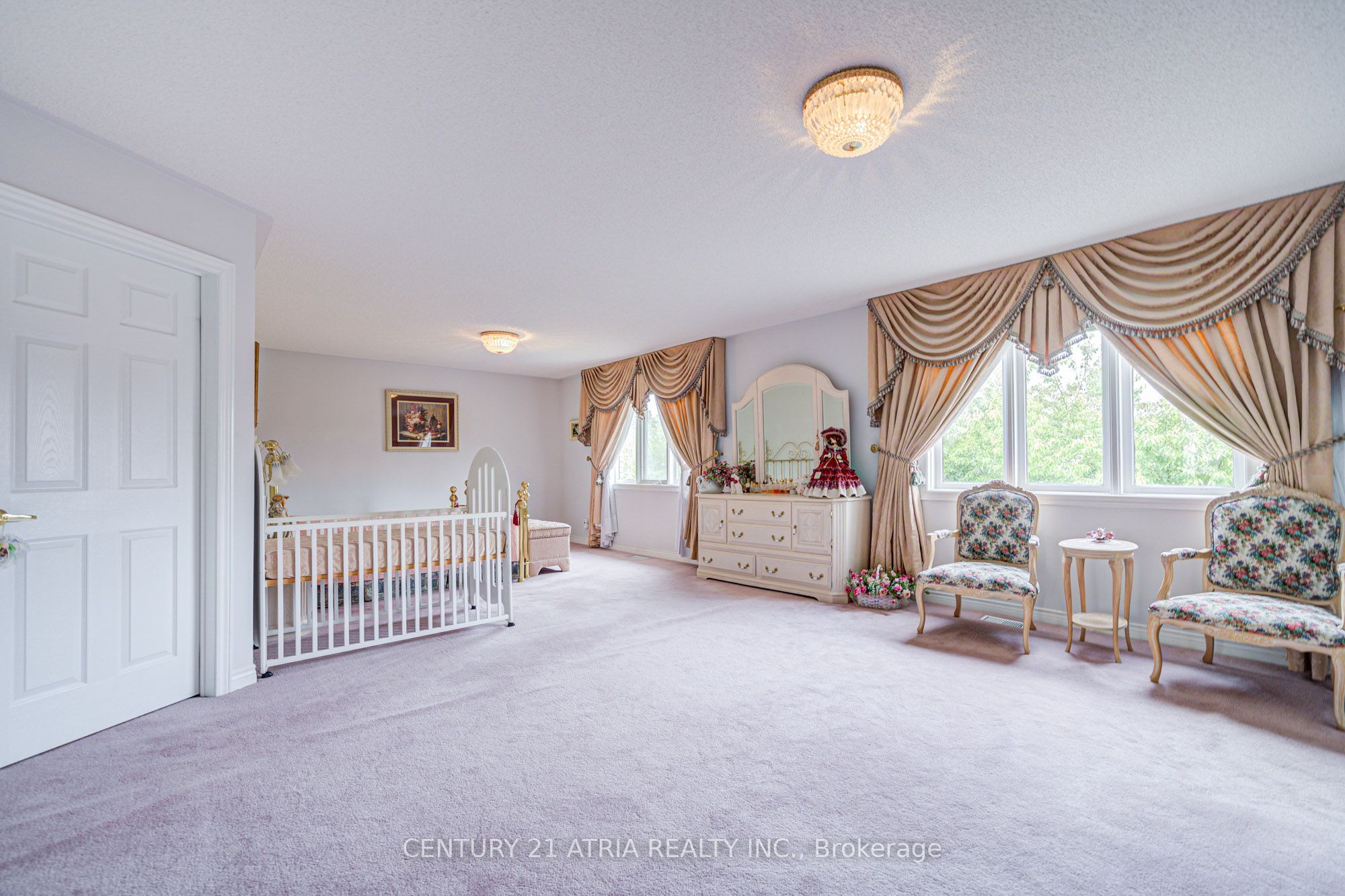 92 Springbrook Drive Property Photo 38