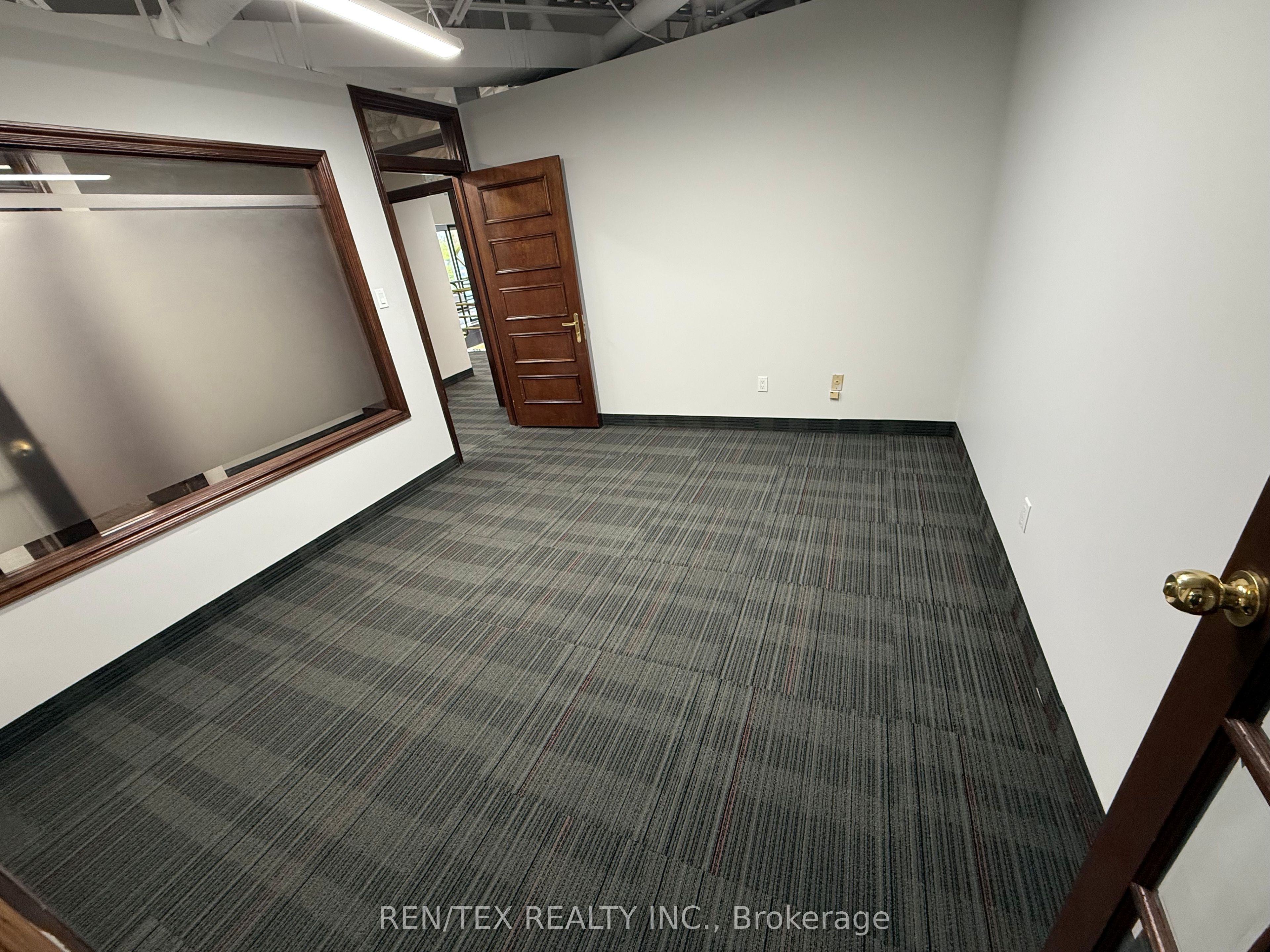 231 Millway Avenue 17 Property Photo 4