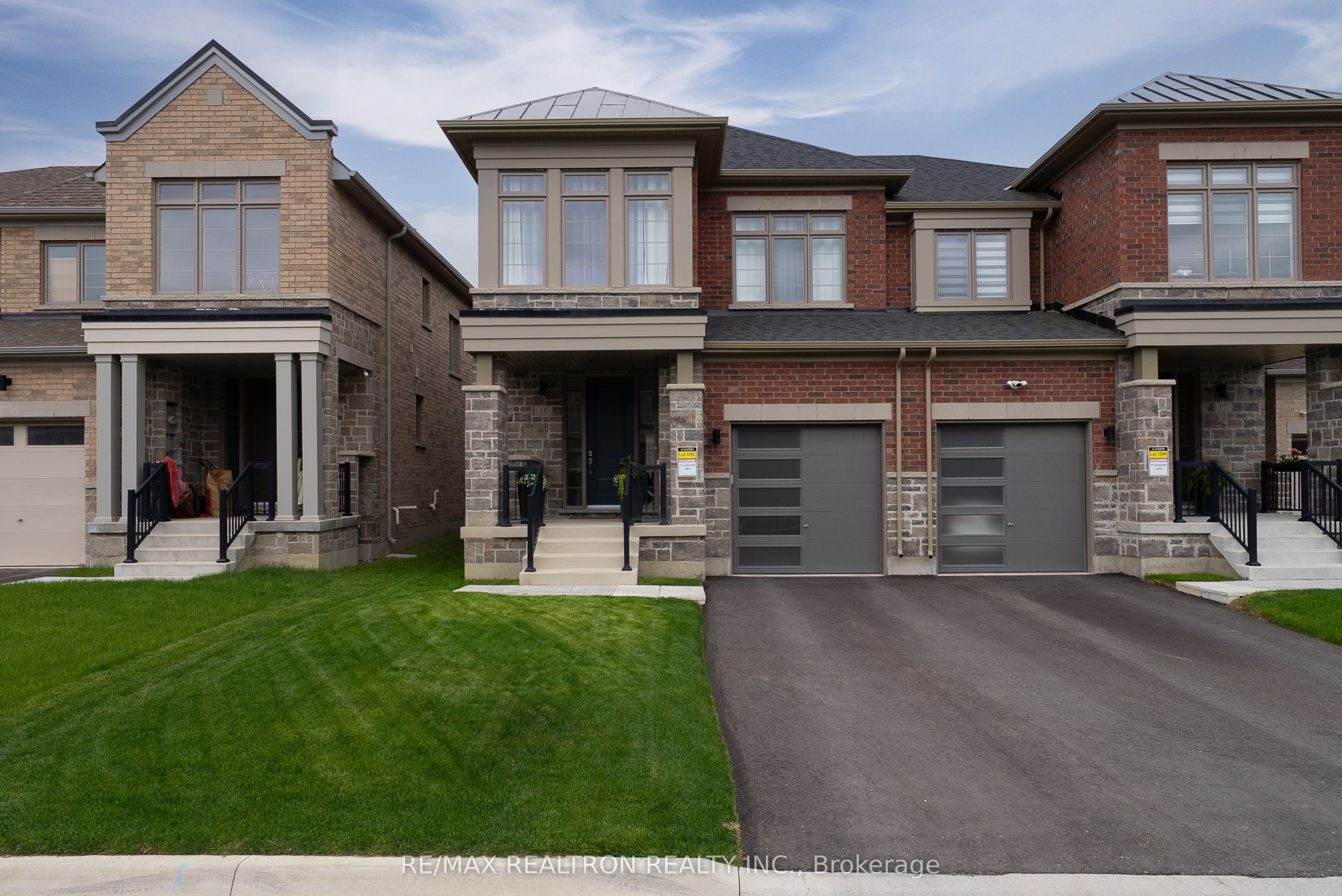 15 Lazarette Lane Property Photo 1