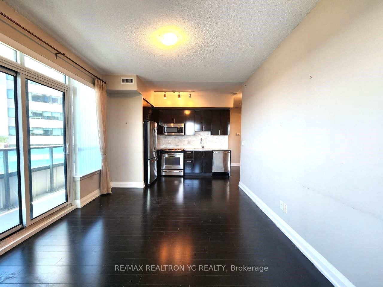 #408 - 7171 Yonge Street Property Photo 1