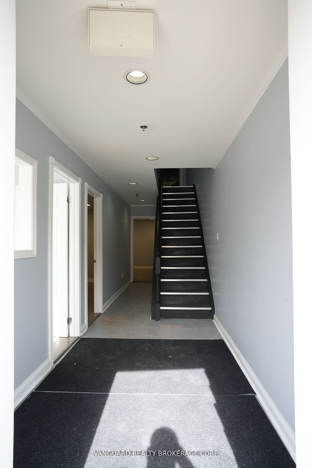 410 Chrislea Road 13 Property Photo 4