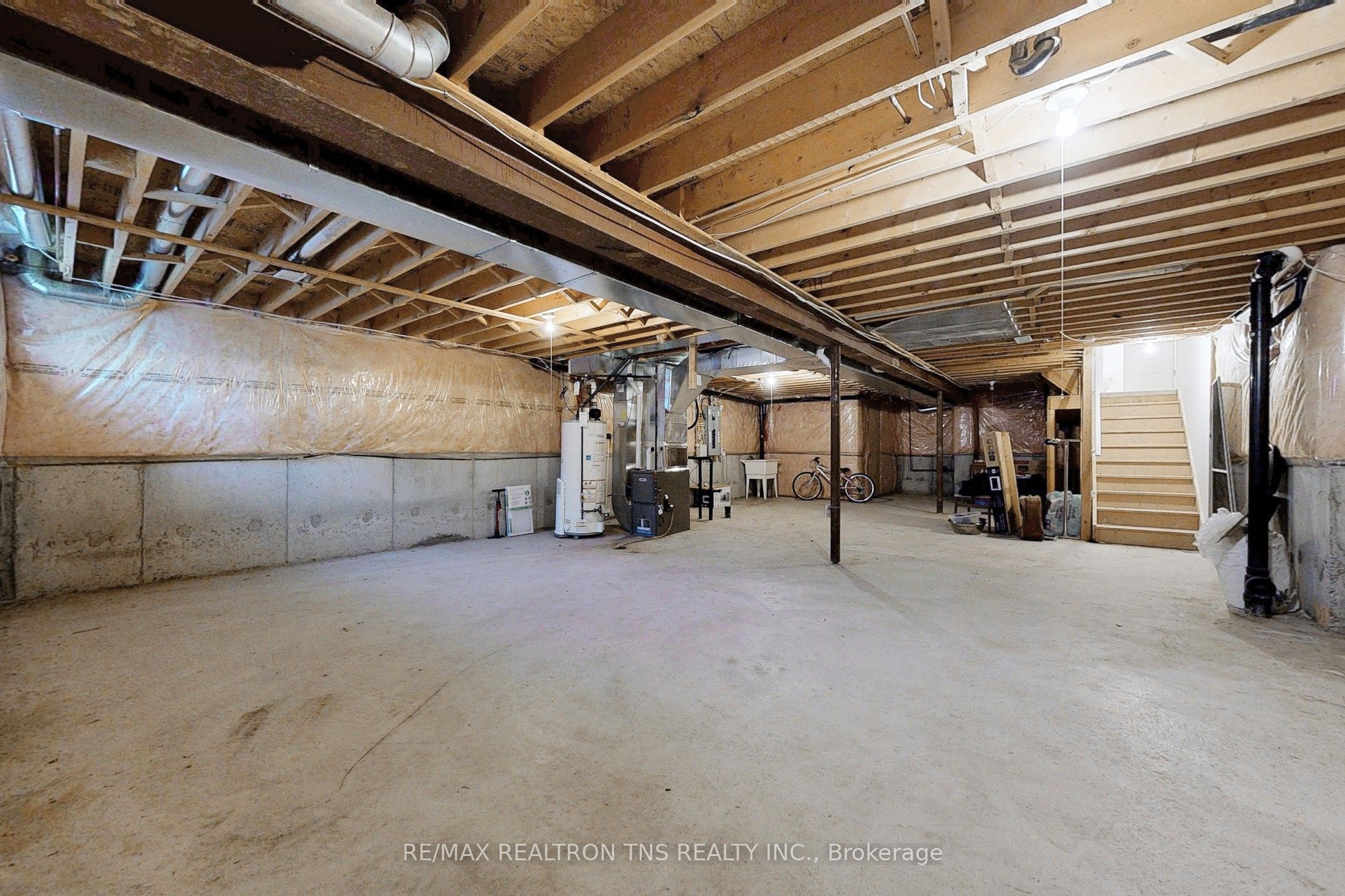 67 Angelica Avenue Property Photo 39