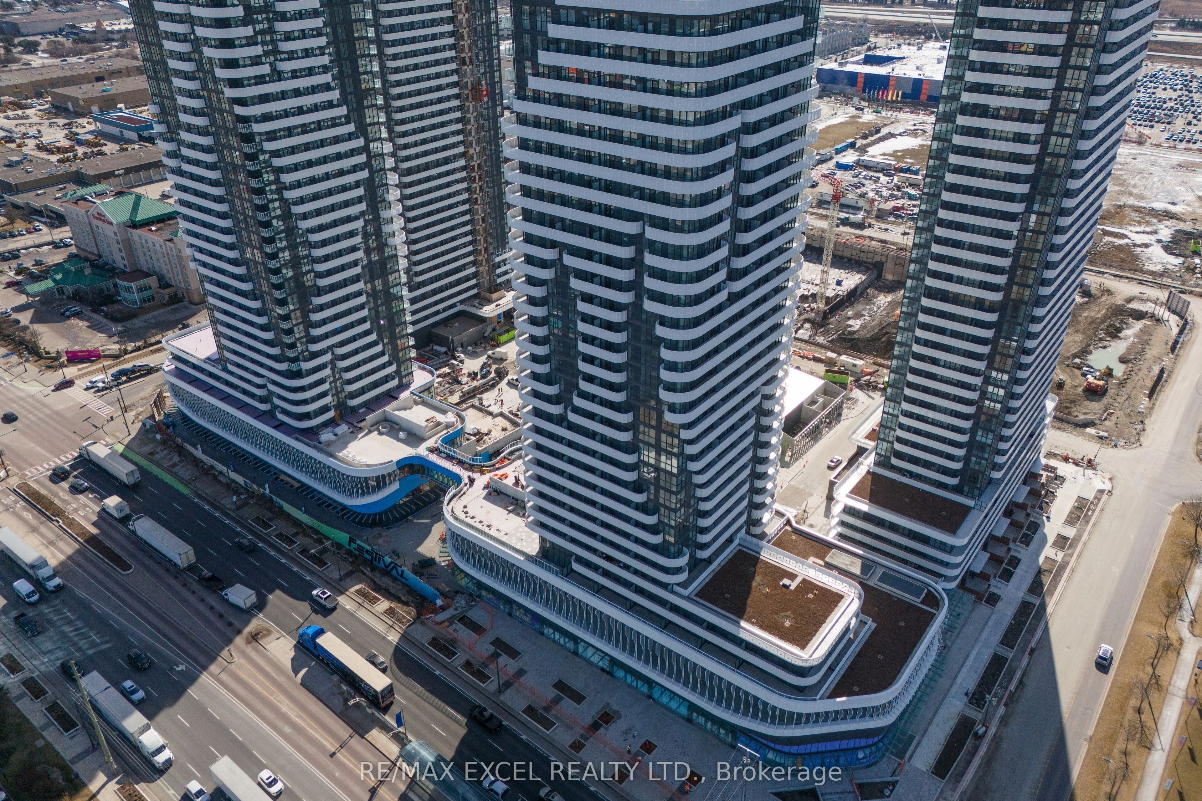 #3910 - 225 Commerce Street Property Photo 1