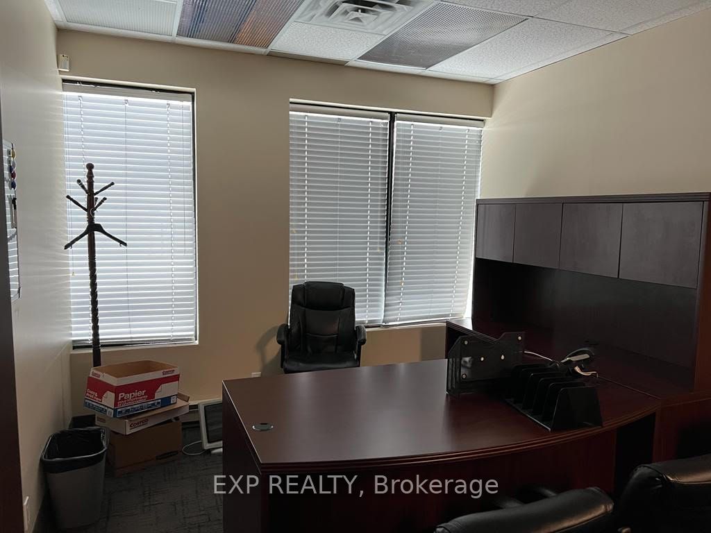 275 Renfrew Drive 104 Property Photo 7