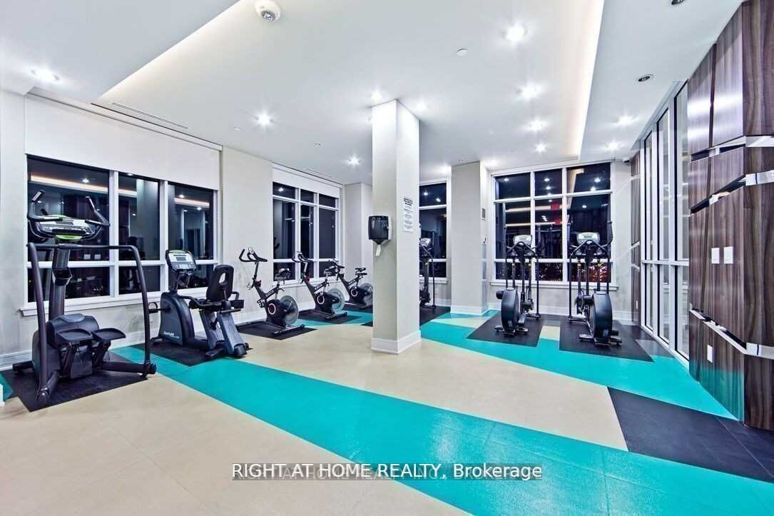#1709 - 9205 Yonge Street Property Photo 12
