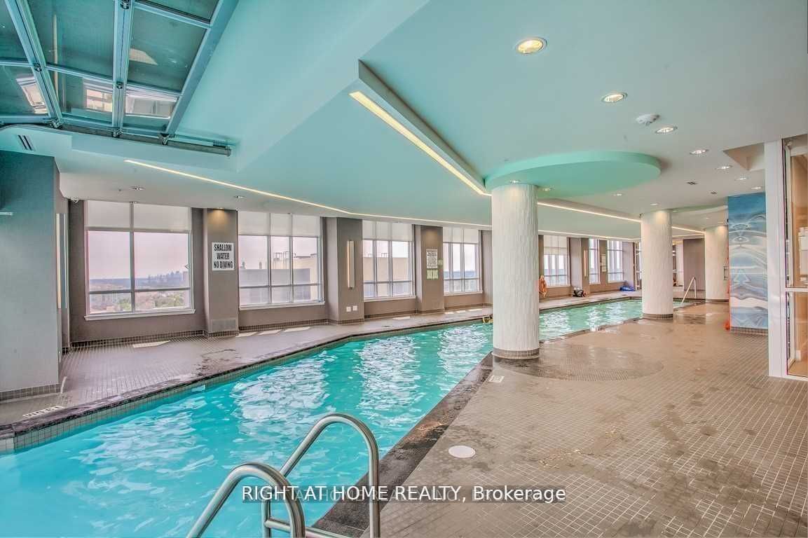 #1709 - 9205 Yonge Street Property Photo 13