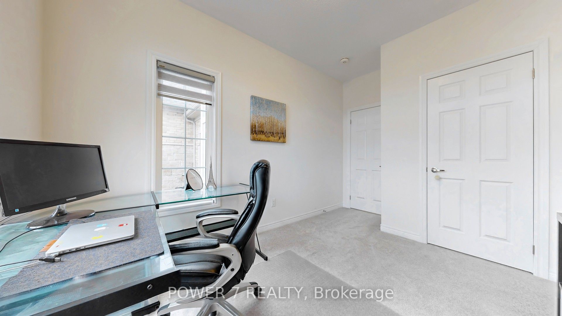 381 Chouinard Way Property Photo 33