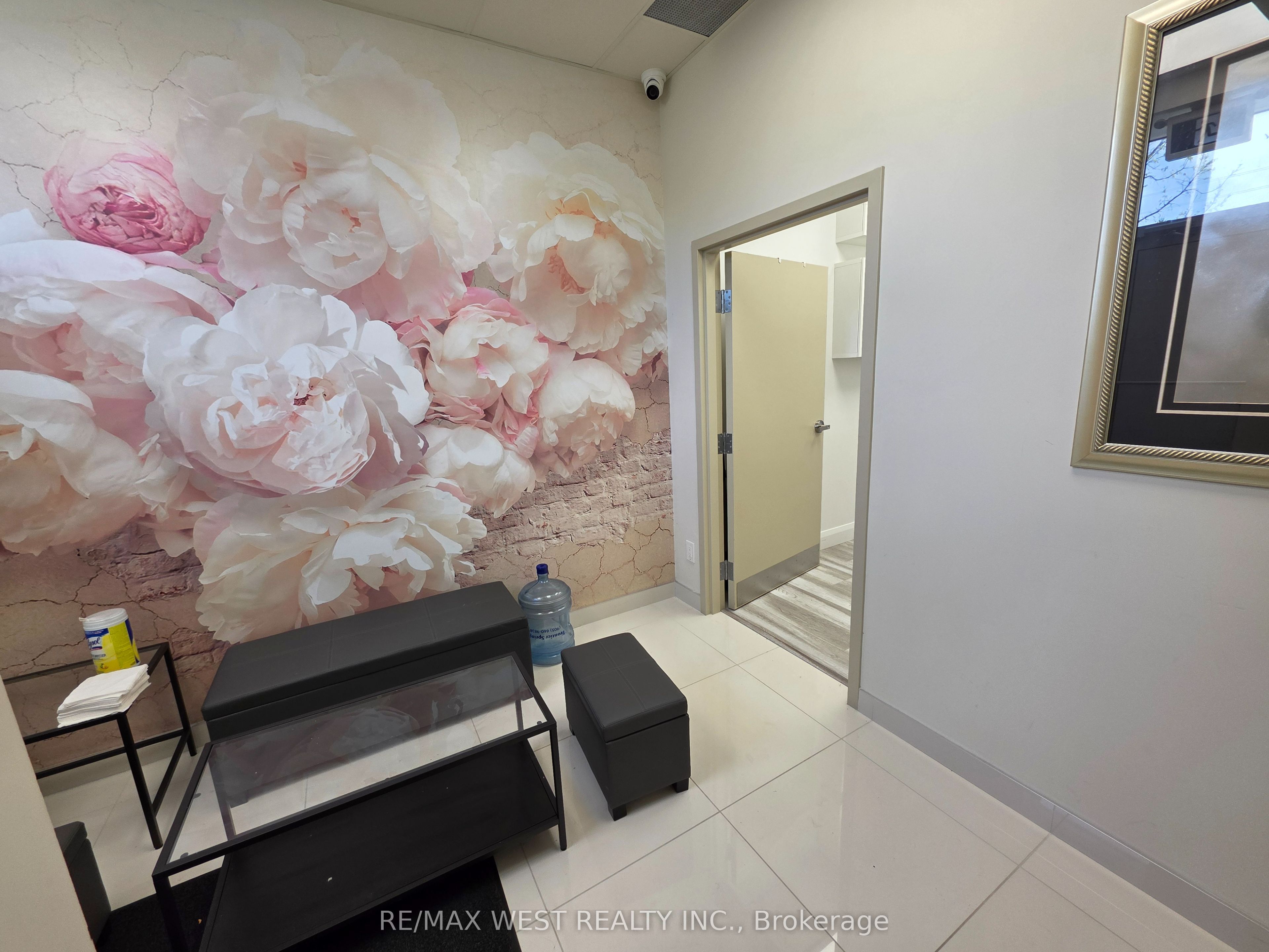 1480 Major Mackenzie Dr W Drive E06 Rm4 Property Photo 12