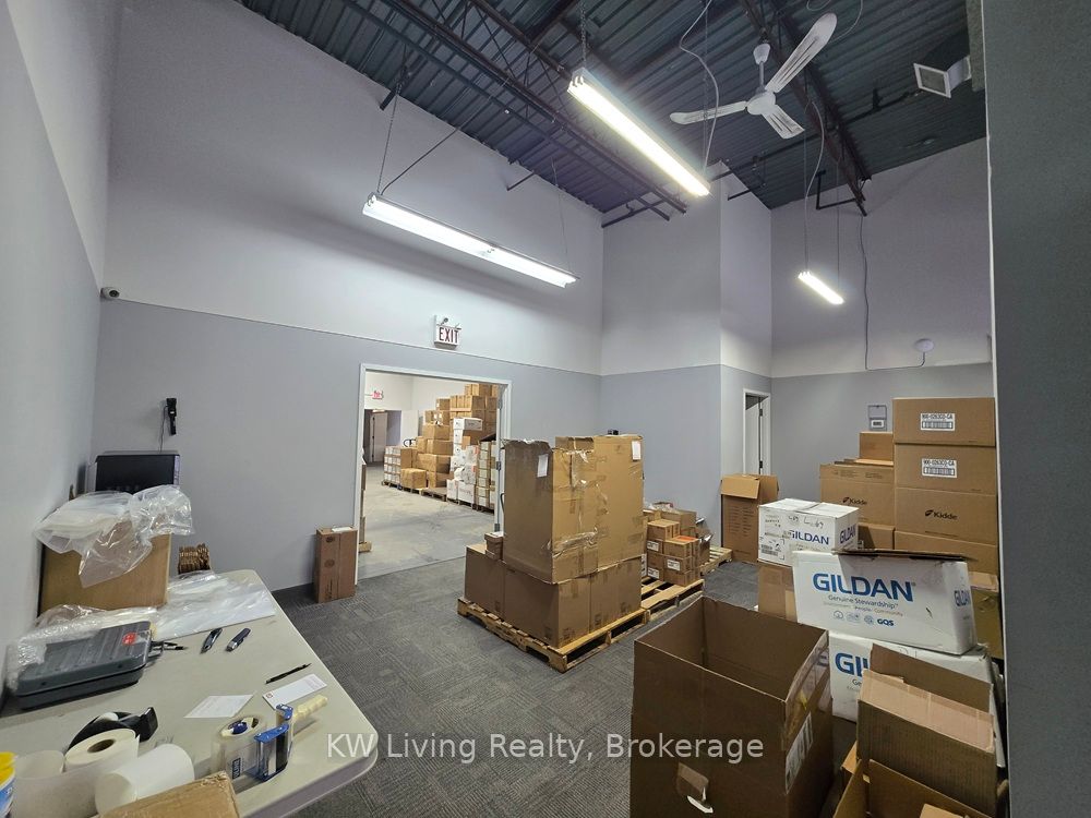 #8 & 10 - 361 Steelcase Road Property Photo 5