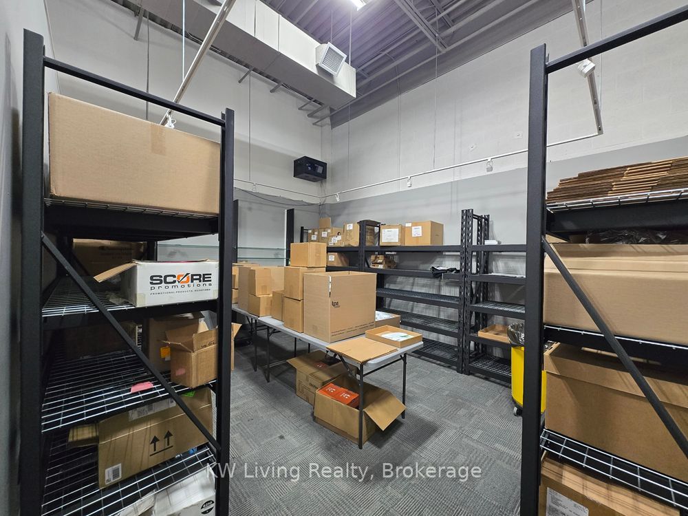 #8 & 10 - 361 Steelcase Road Property Photo 10