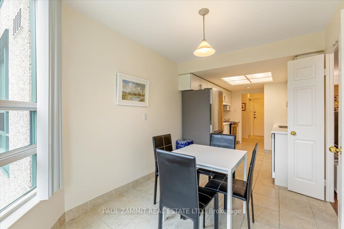 #214 - 7825 Bayview Avenue Property Photo 13