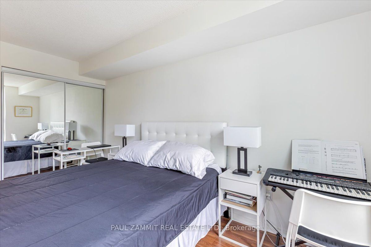 #214 - 7825 Bayview Avenue Property Photo 21