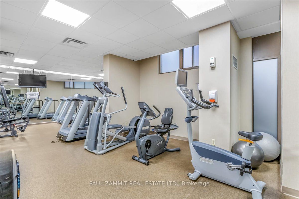 #214 - 7825 Bayview Avenue Property Photo 24