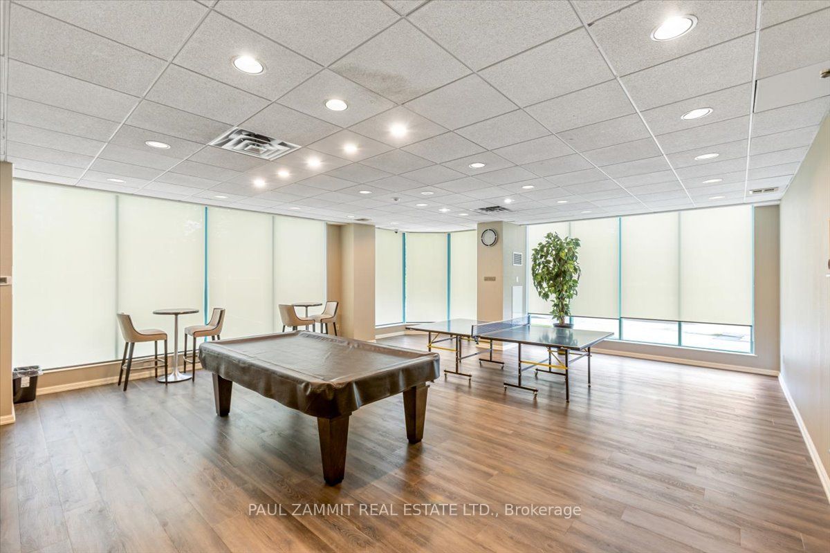 #214 - 7825 Bayview Avenue Property Photo 29
