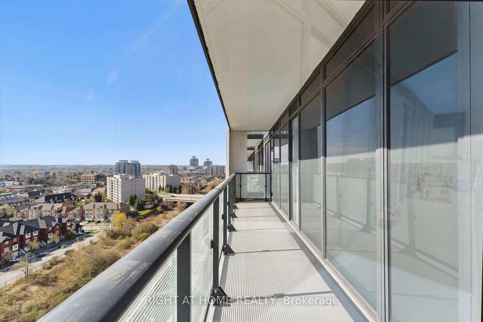 #1410 - 95 Oneida Crescent Property Photo 23