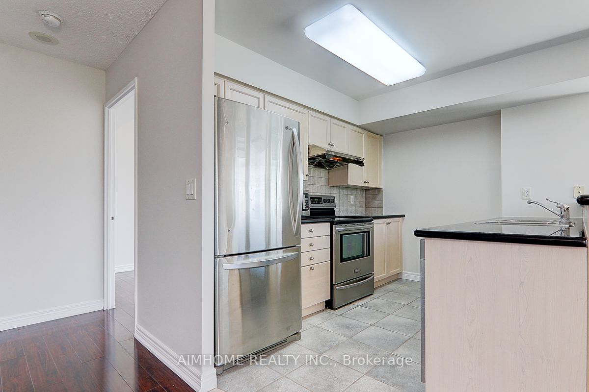 135 Pond Drive 510 Property Photo 10