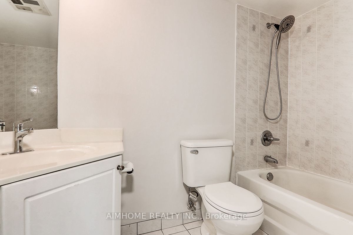135 Pond Drive 510 Property Photo 20