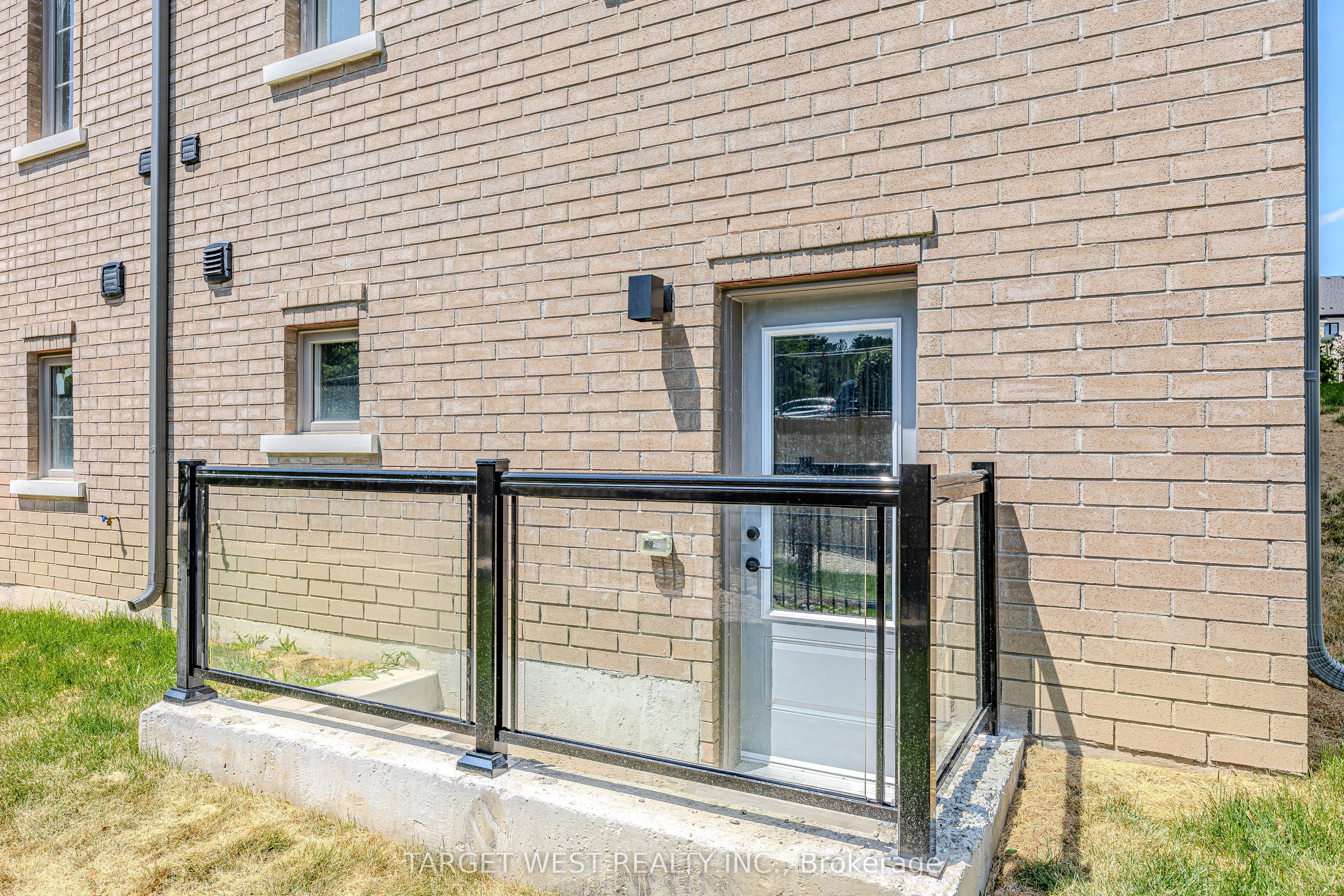 23 Archambault Way Property Photo 35