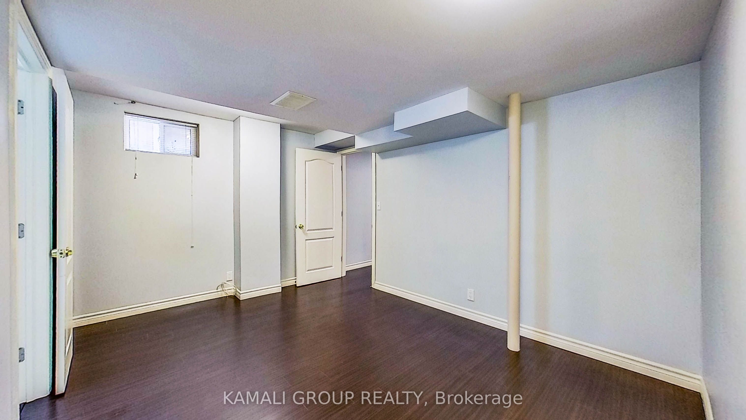 #bsmt #2 - 156 Townsgate Drive Property Photo 8