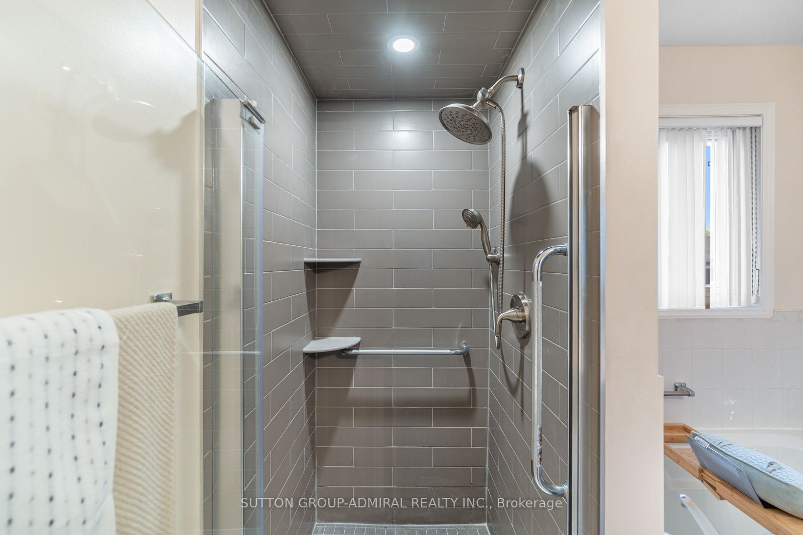 288 Chelwood Drive Property Photo 22