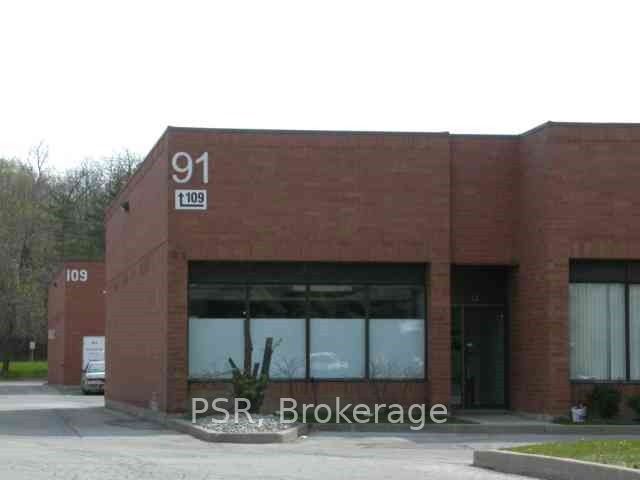 #12 - 91 Fernstaff Court Property Photo 1