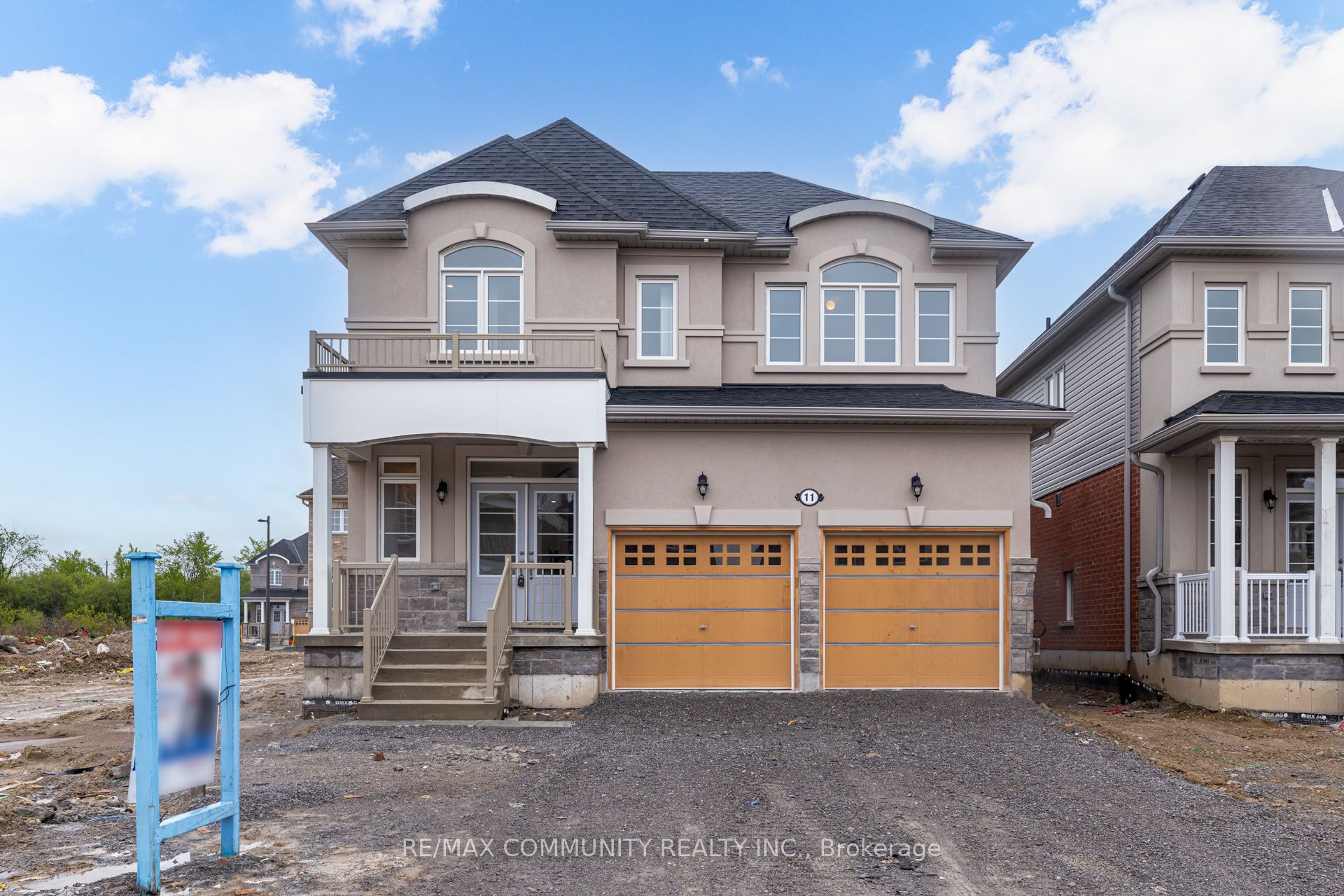 11 Grieve Street Property Photo 1