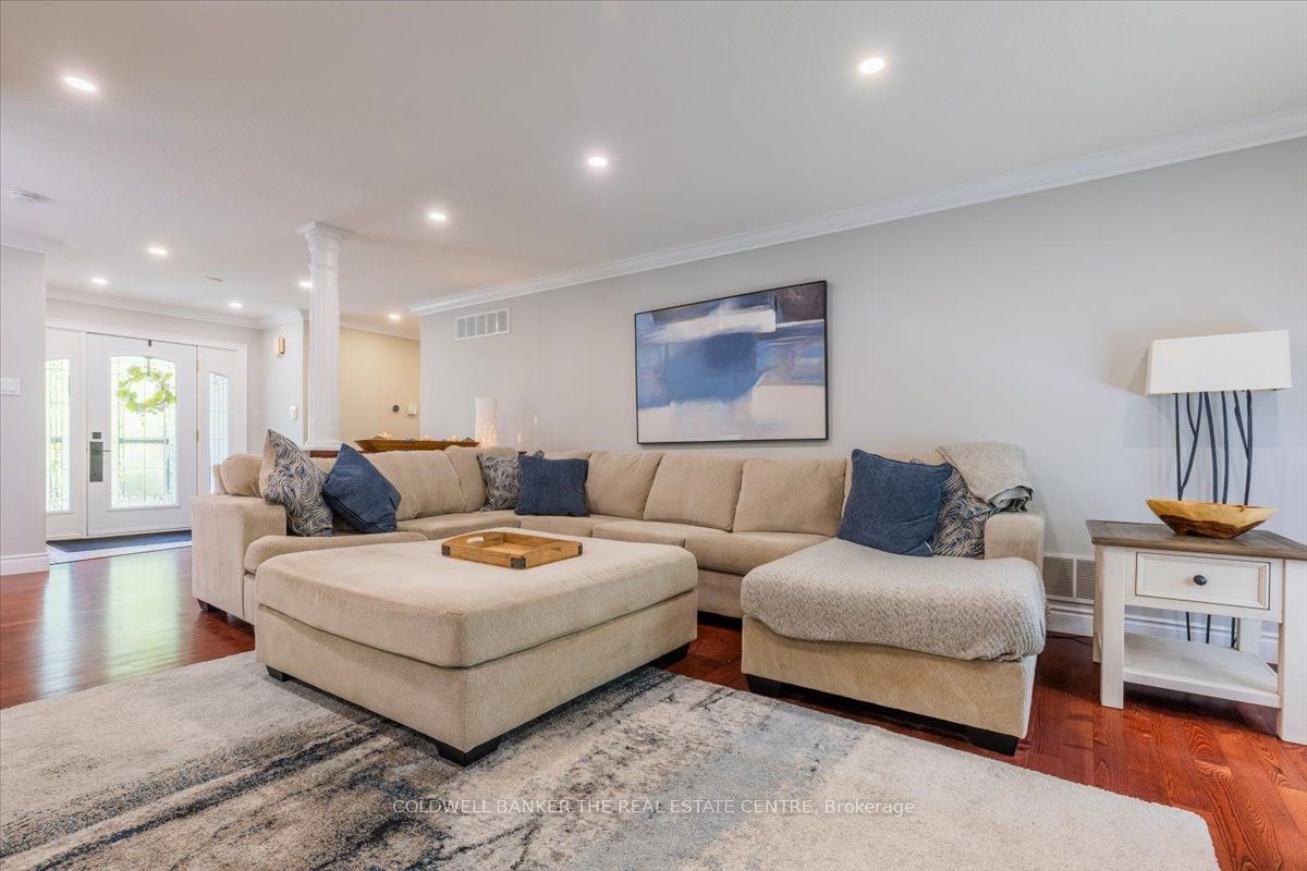 7563 5th Line Property Photo 16