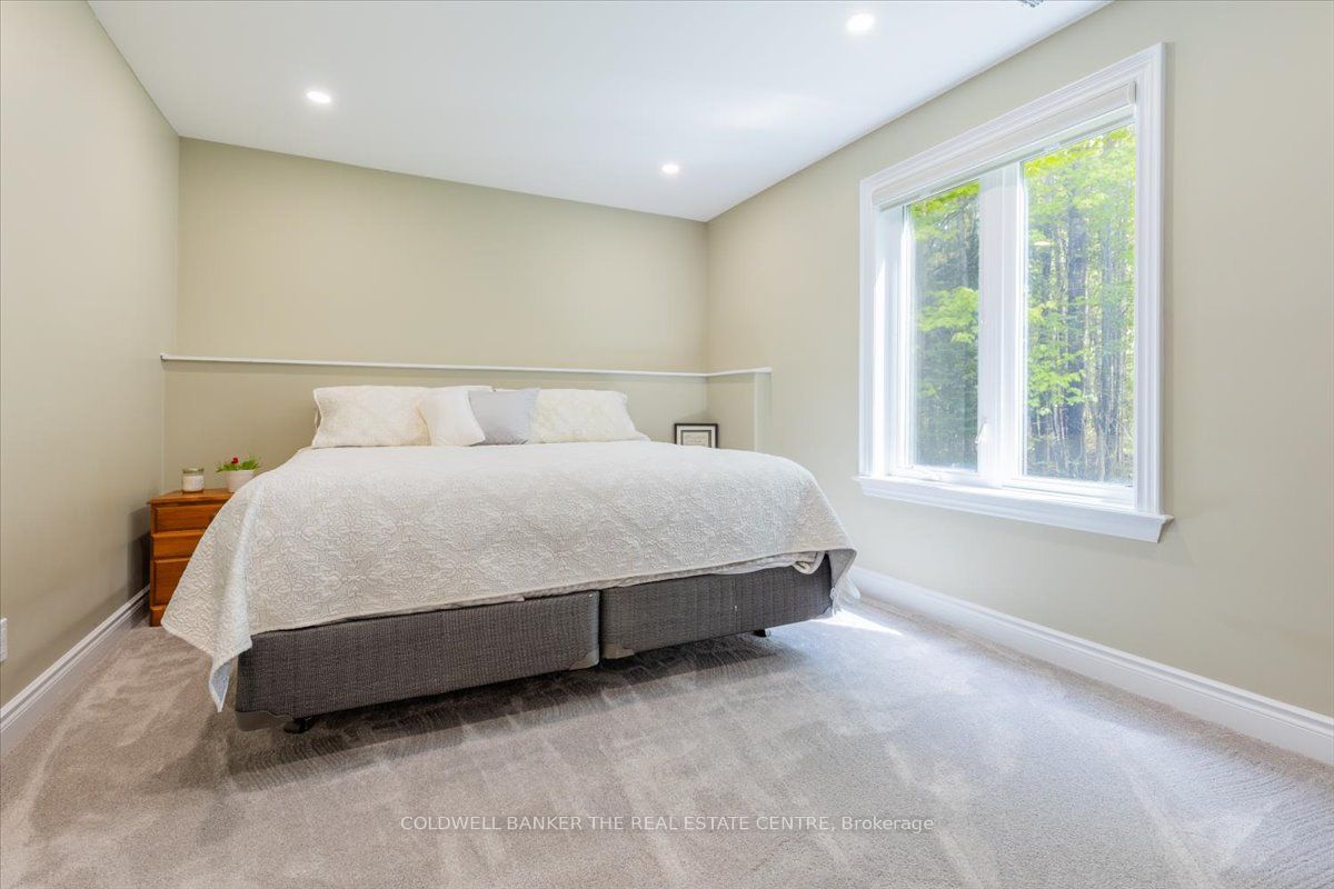 7563 5th Line Property Photo 27