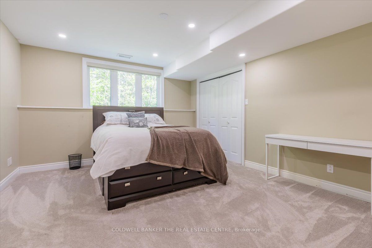 7563 5th Line Property Photo 30