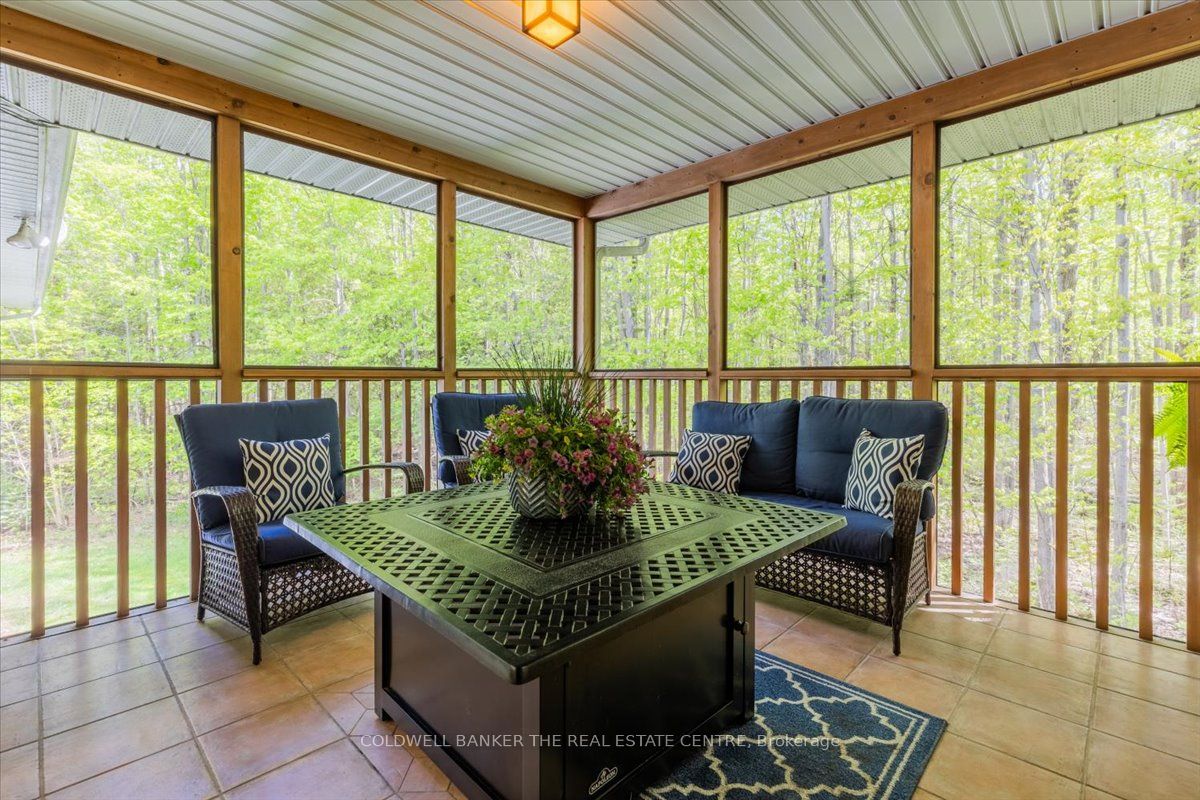 7563 5th Line Property Photo 34