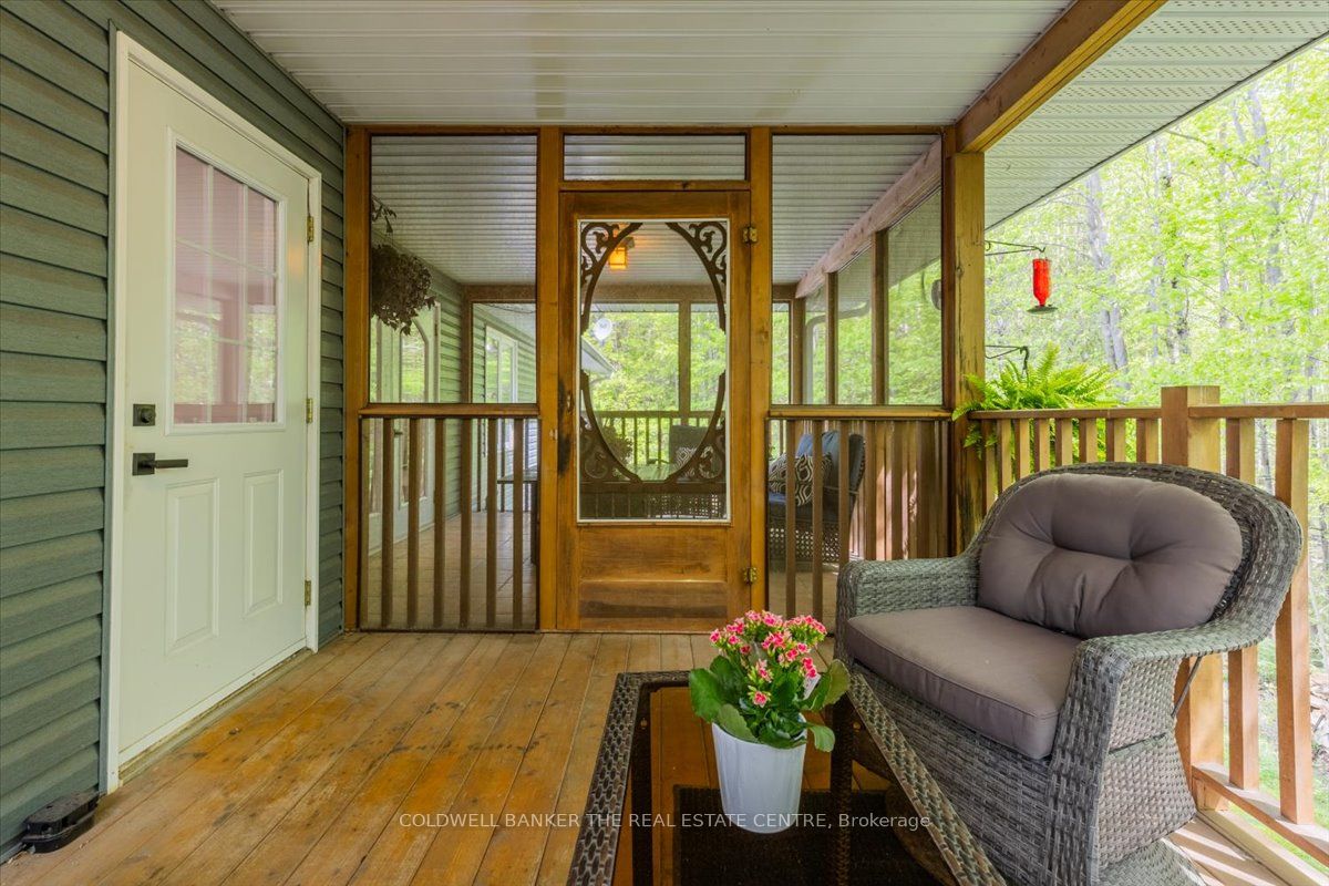 7563 5th Line Property Photo 36