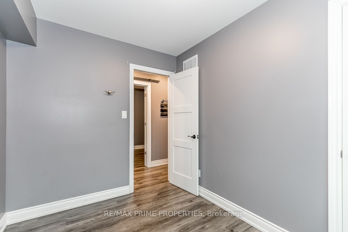 #back - 1 O'connor Drive Property Photo 15
