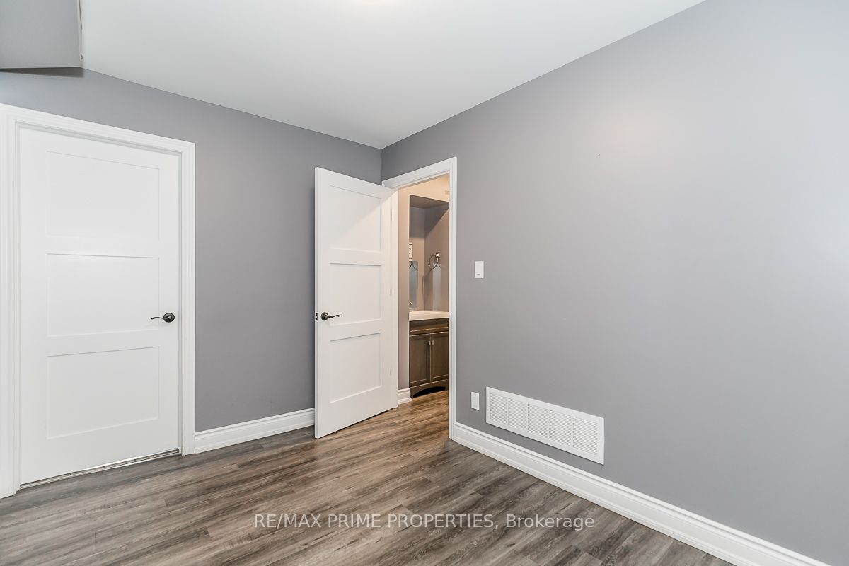 #back - 1 O'connor Drive Property Photo 20
