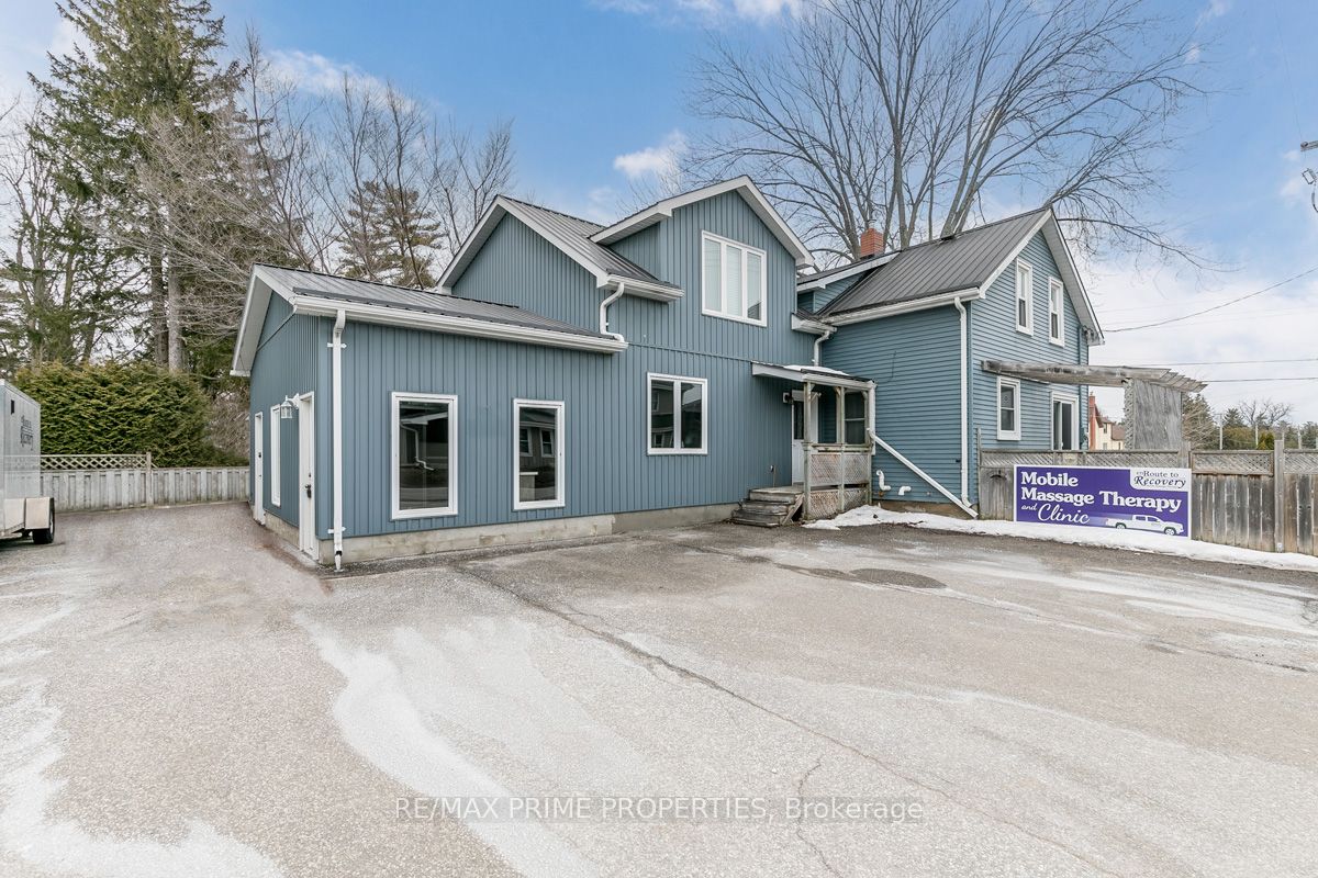 #back - 1 O'connor Drive Property Photo 21