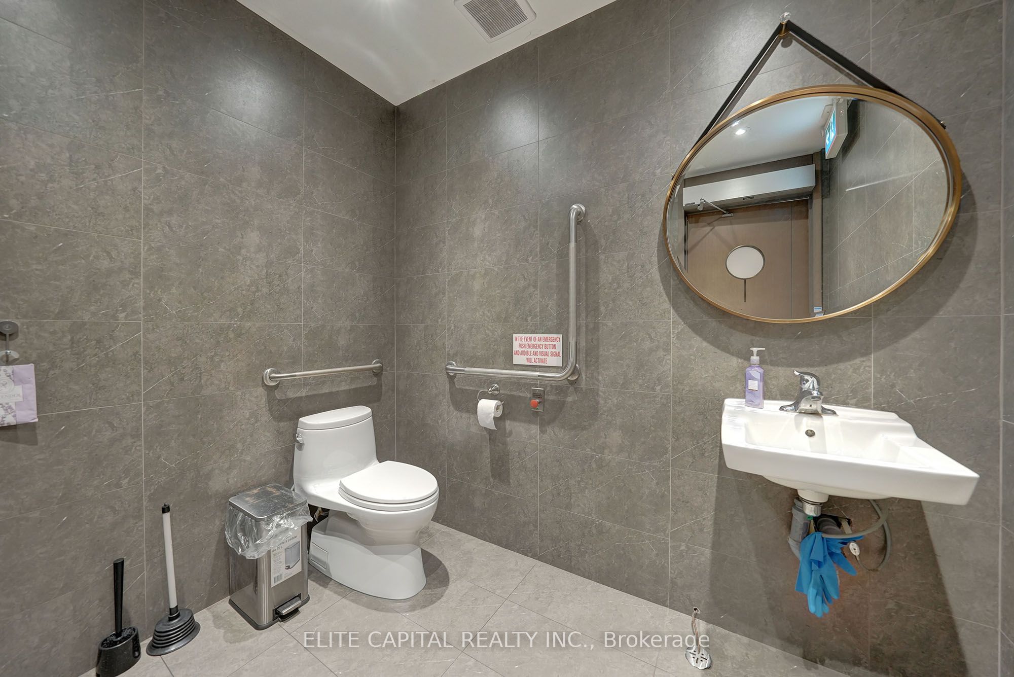#110 - 3603 Highway 7 Property Photo 11