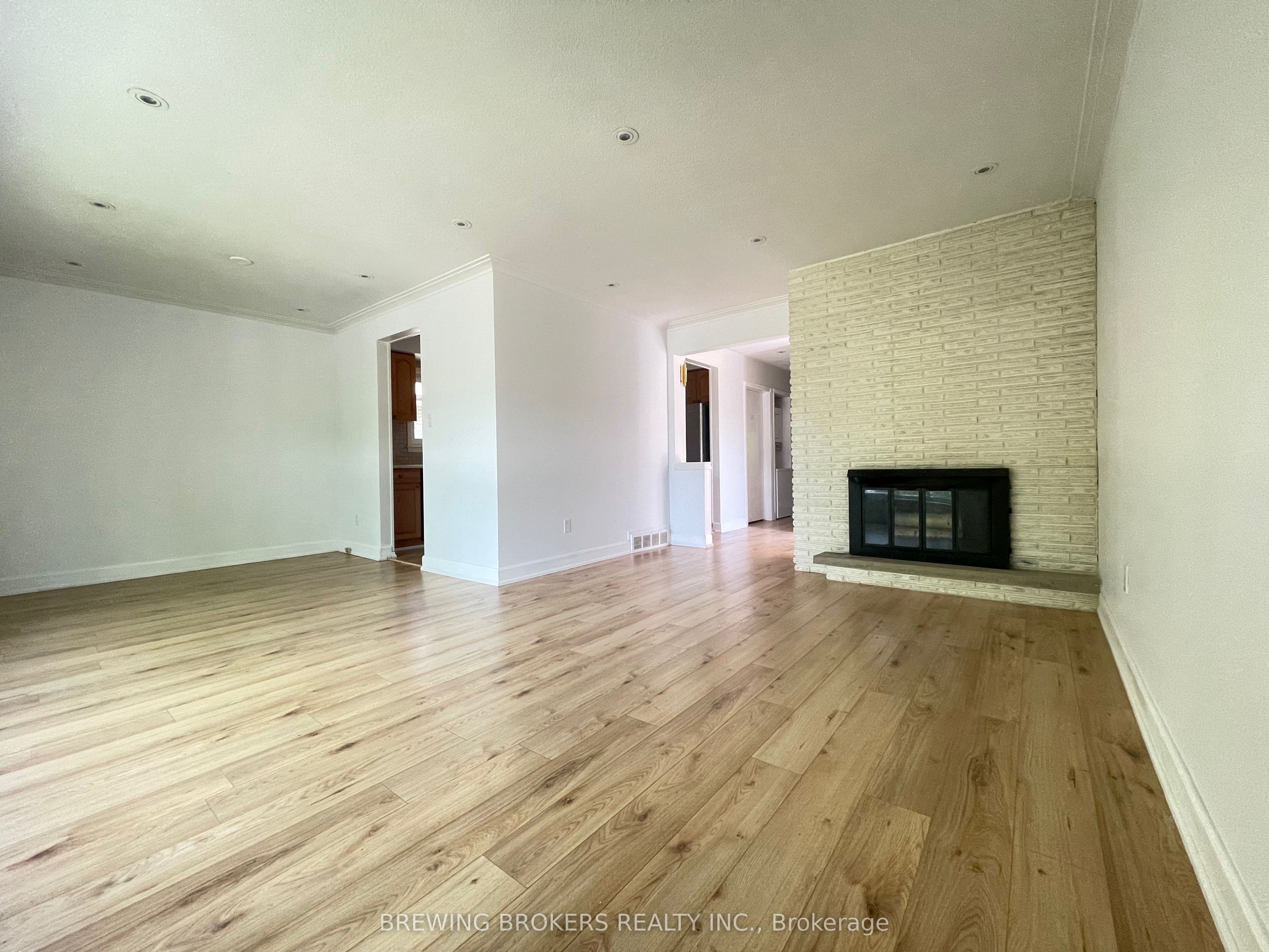 #main - 39 Netherford Road Property Photo 5
