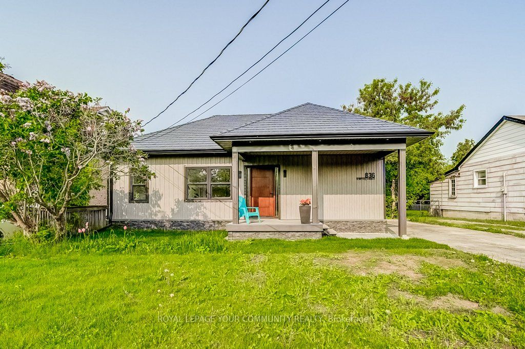 836 Montsell Avenue Property Photo 1