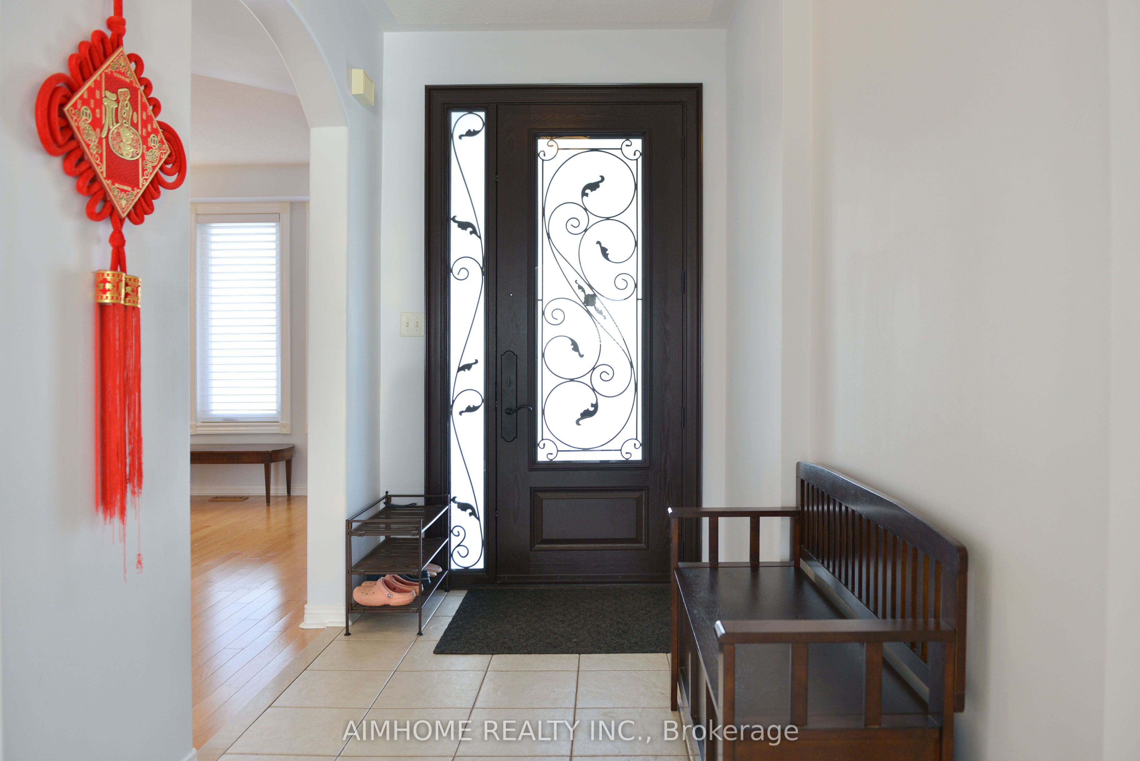 76 Burndenford Crescent Property Photo 2