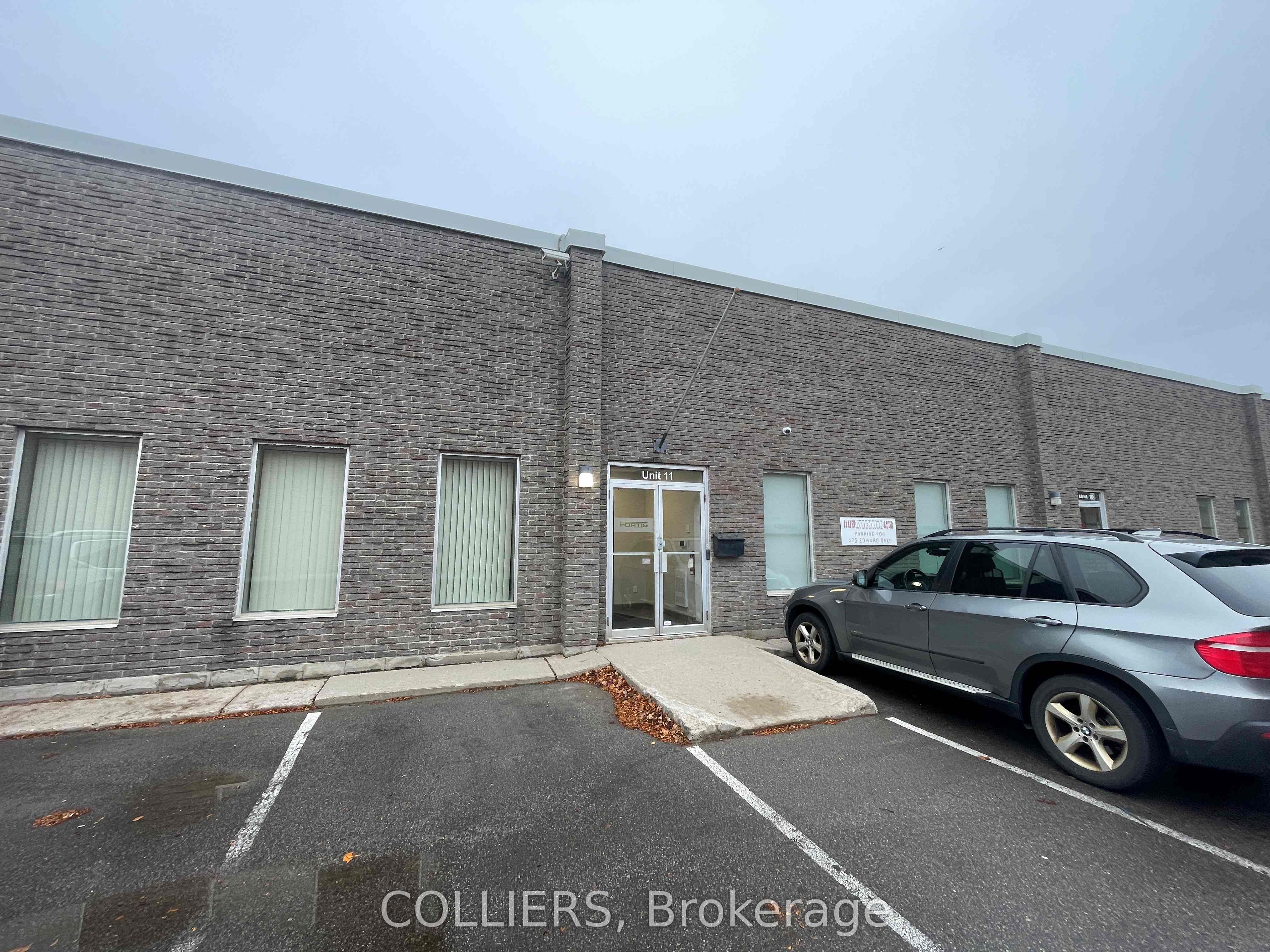 475 Edward Ave Property Photo 1