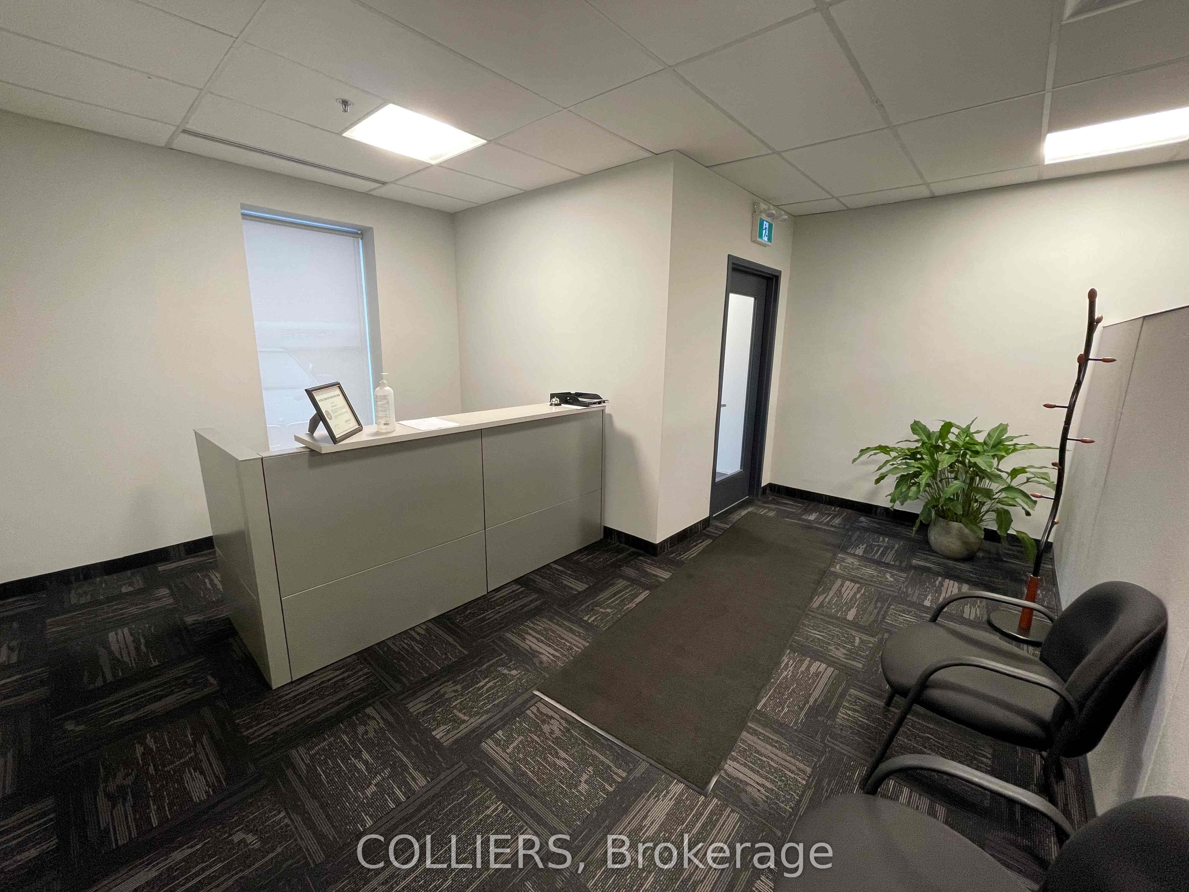 475 Edward Ave Property Photo 2