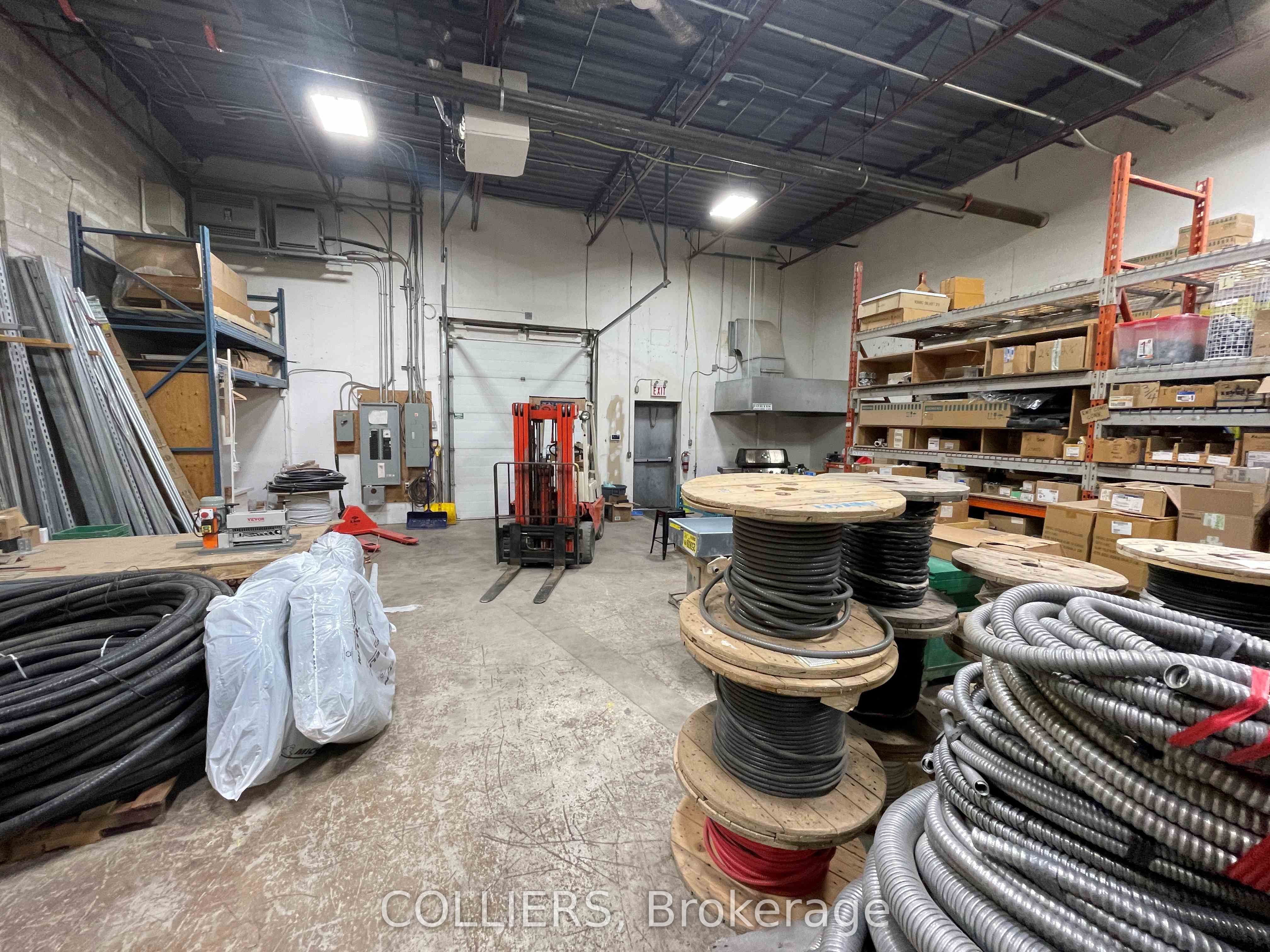 475 Edward Ave Property Photo 6